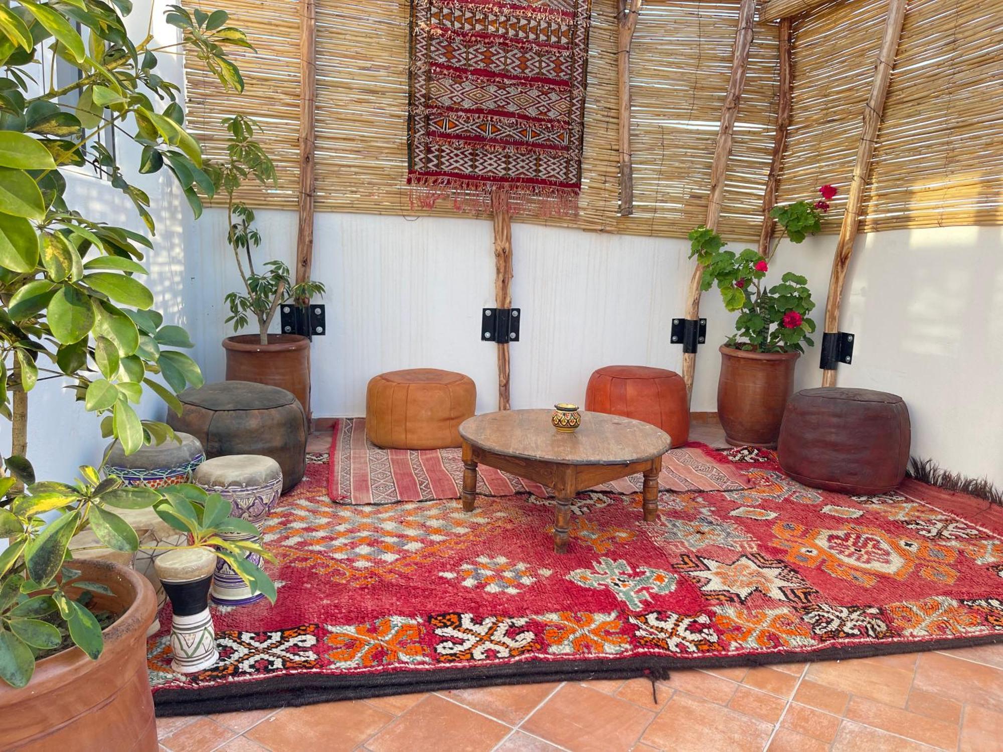 Mana Surf Experience Bed and Breakfast Tamraght Exteriör bild